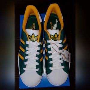 Adidas Superstar Sneakers